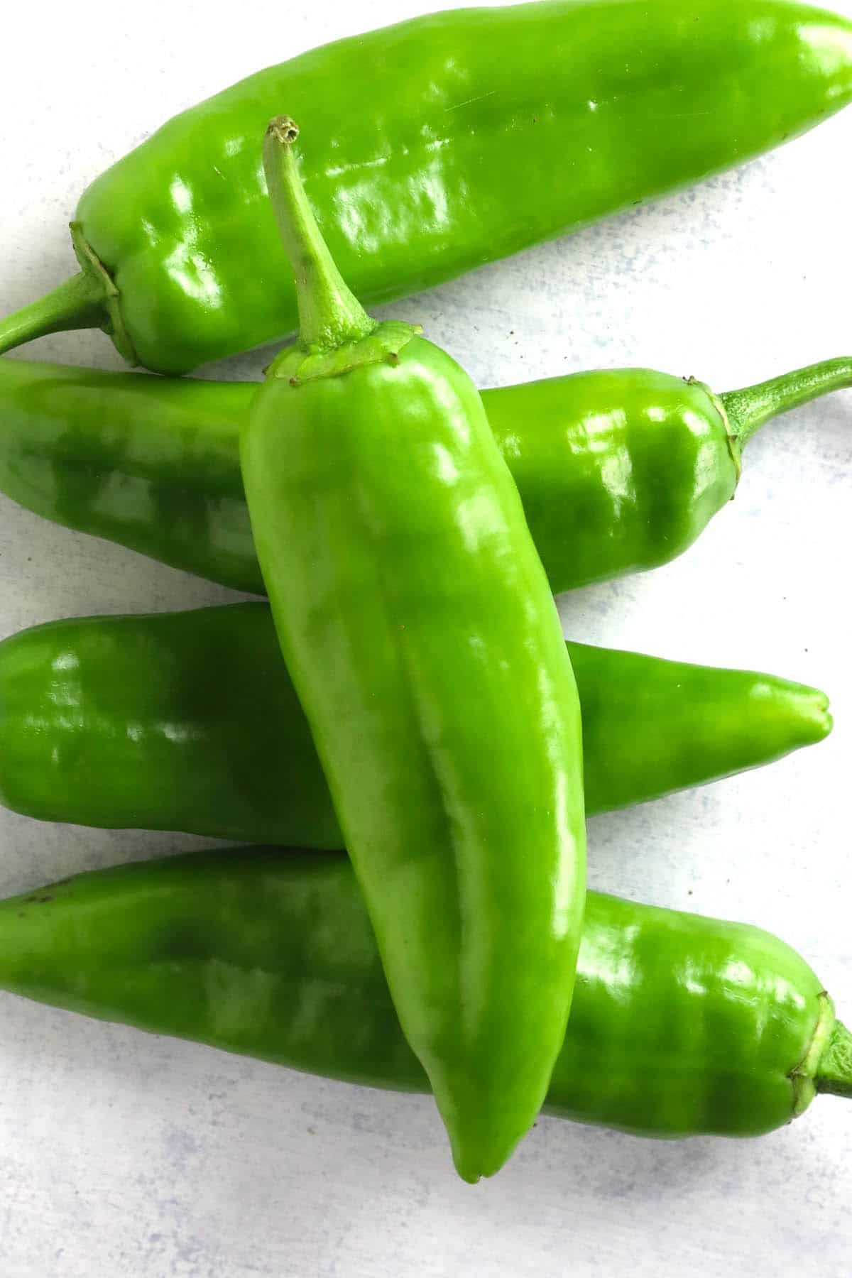Chillies, green-2 (Capsicum annum) Image
